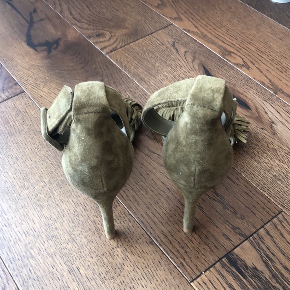 Joie Heels with fringe detailing, 6.5 - Picture 3 of 5